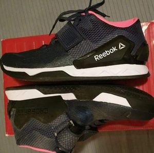 Reebok CrossFit lifters